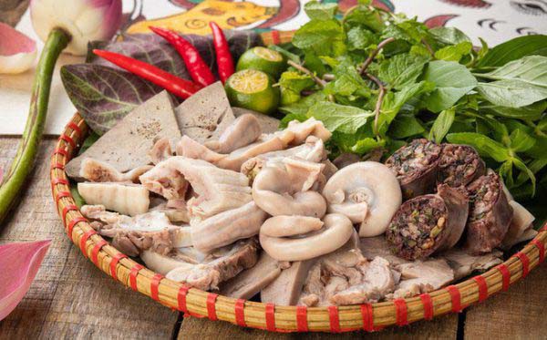 Những người mắc bệnh thoát vị đĩa đệm nên loại bỏ nội tạng động vật, thịt đỏ... ra khỏi thực đơn hằng ngày Bệnh thoát vị đĩa đệm nên kiêng ăn nội tạng