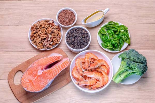 Những thực phẩm người đau khớp gối nên ăn.