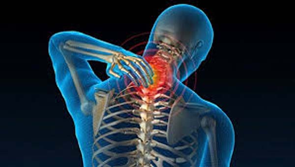 Thoát vị đĩa đệm đốt sống cổ không nên "ngại" vận động cổ