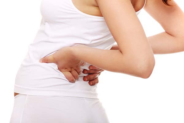 Mẹ bầu có thể xo bóp nhẹ nhàng vào vùng đau nhức để làm giãn dây thần kinh