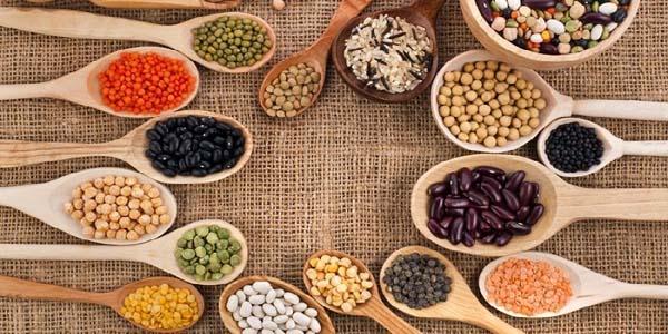 Ngũ cốc chứa nhiều vitamin và khoáng chất, giúp làm chậm quá trình oxy hóa, ngăn ngừa lão hóa