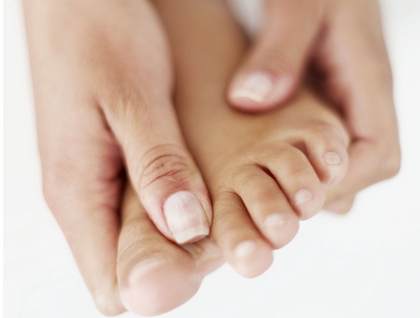Bàn chân có vòm cao dễ bị đau đớn hơn Bàn chân có vòm cao dễ bị đau đớn hơn