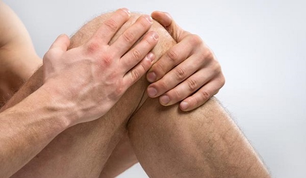 Đau đầu gối do bị gai xương