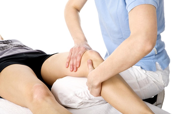Thuốc canxi cho người gãy xương 6 Dùng tay xoa nắn thường xuyên