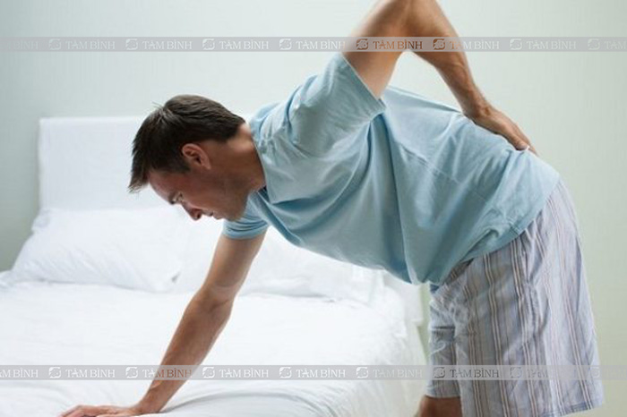 Triệu chứng viêm cột sống dính khớp