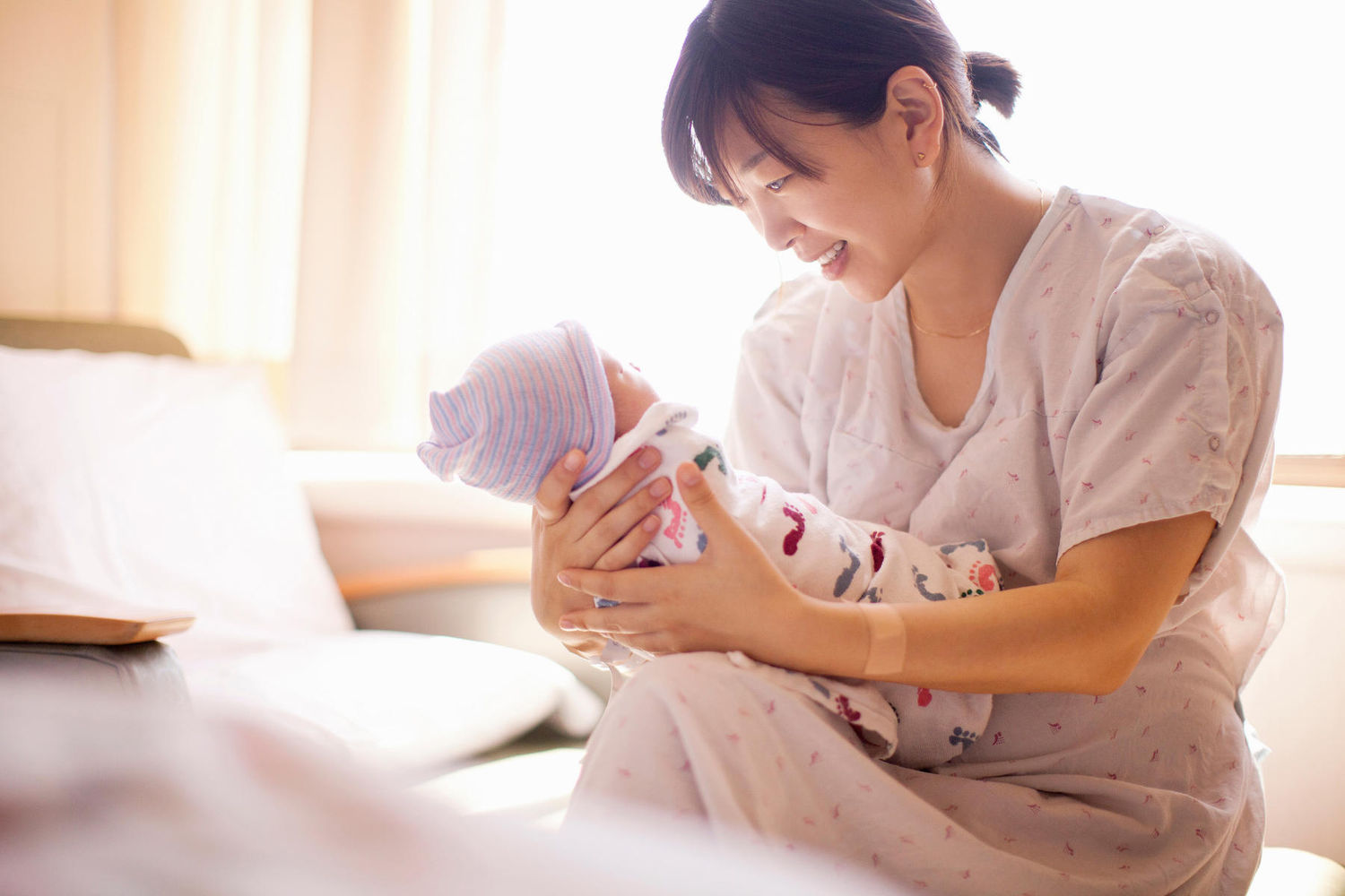Phụ nữ có tỷ lệ bị viêm xương cổ tay cao hơn so với ở nam giới