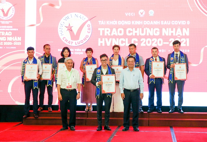 Tam Bình đạt chứng nhận Hàng Việt Nam chất lượng cao 2020