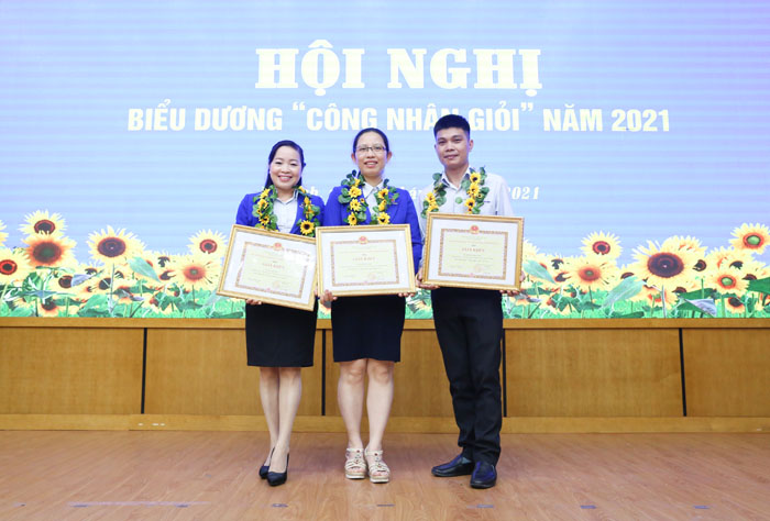Nhân viên Tâm Bình đạt danh hiệu Công nhân giỏi năm 2021