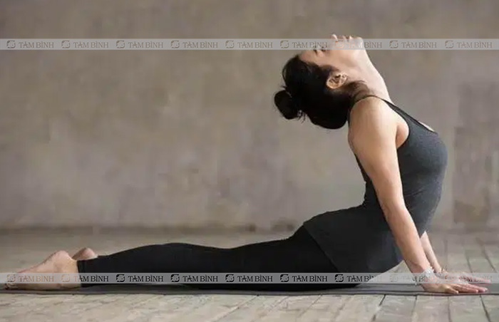 yoga chữa trượt đốt sống lưng