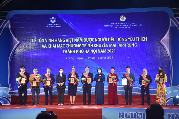 Tâm Bình đạt Top 1 “Hàng Việt Nam được người tiêu dùng yêu thích”