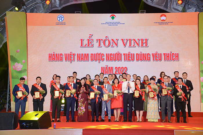 Dược phẩm Tâm Bình đạt Top 1 Hàng Việt Nam được người tiêu dùng yêu thích