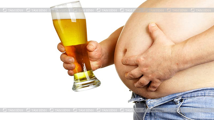 Uống bia rượu làm răng hàm lượng axit uric trong cơ thể