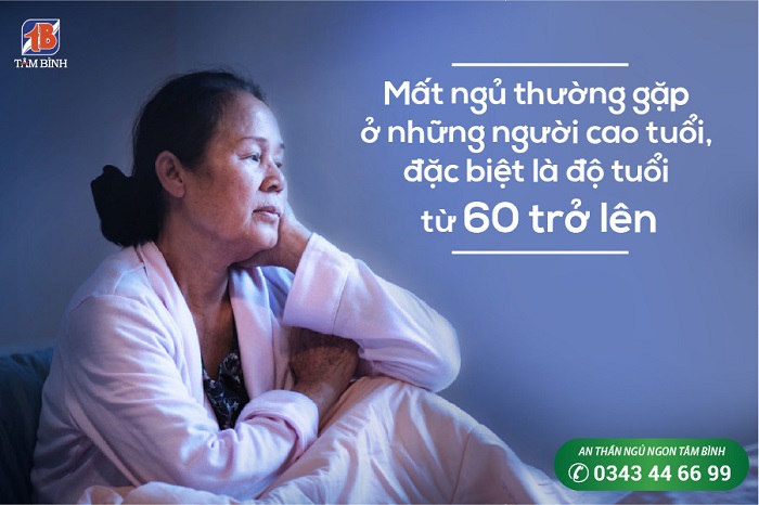 nguyên nhân mất ngủ do tuổi tác