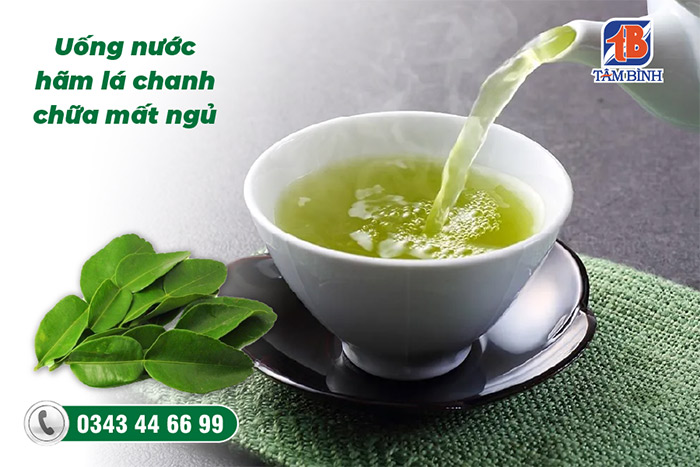 Uống nước hãm lá chanh chữa mất ngủ