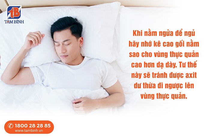 Thói quen kê cao đầu khi ngủ giúp hạn chế trào ngược 