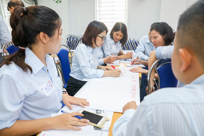 “CHẠM & MỞ” BUỔI 6: “Chạm” tới sức mạnh lãnh đạo, “Mở” ra đội ngũ gắn kết!