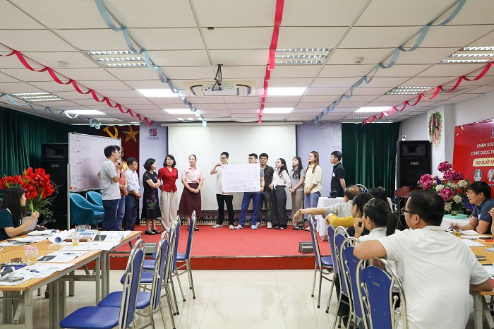 "Chạm & Mở" Buổi 7: Nâng tầm kỹ năng báo cáo, mở rộng hiệu quả phối hợp
