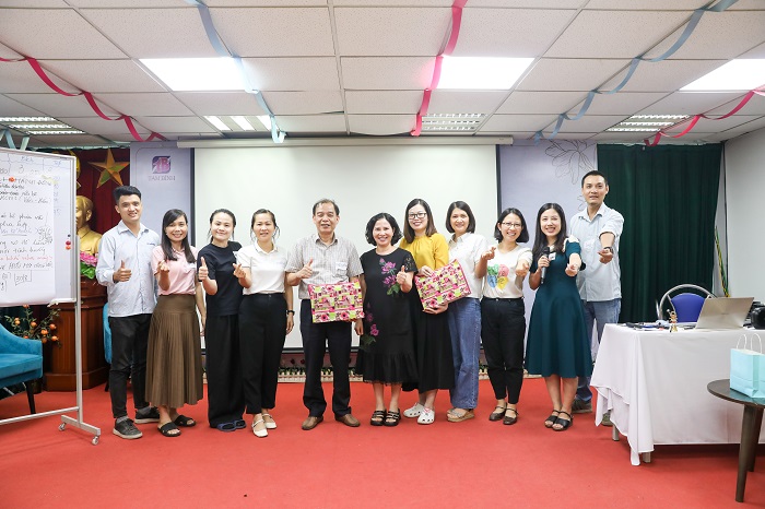 "Chạm & Mở" Buổi 7: Nâng tầm kỹ năng báo cáo, mở rộng hiệu quả phối hợp