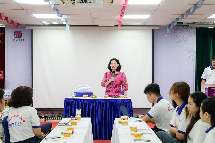 Tâm Bình tri ân TGĐ Lê Thị Bình nhân ngày Doanh nhân Việt Nam 13/10