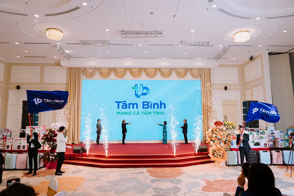 Dược Phẩm Tâm Bình long trọng kỷ niệm 15 năm thành lập: Hành trình mới, thành công mới! Dược Phẩm Tâm Bình long trọng kỷ niệm 15 năm thành lập: Hành trình mới, thành công mới!