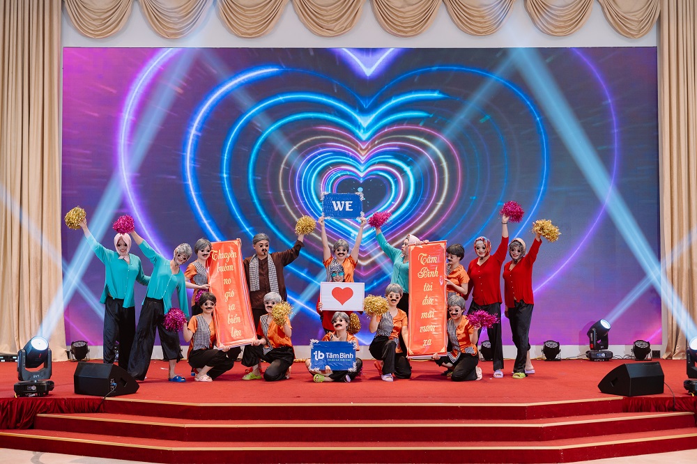 Dược Phẩm Tâm Bình long trọng kỷ niệm 15 năm thành lập: Hành trình mới, thành công mới! Dược Phẩm Tâm Bình long trọng kỷ niệm 15 năm thành lập: Hành trình mới, thành công mới!