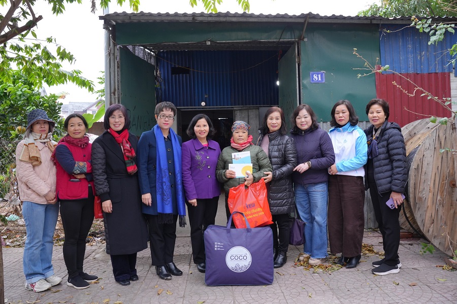 Dược phẩm Tâm Bình tặng quà Tết cho bà con khó khăn xã Đa Phúc và Kim Anh (Hà Nội) Dược phẩm Tâm Bình tặng quà Tết cho bà con khó khăn xã Đa Phúc và Kim Anh (Hà Nội)