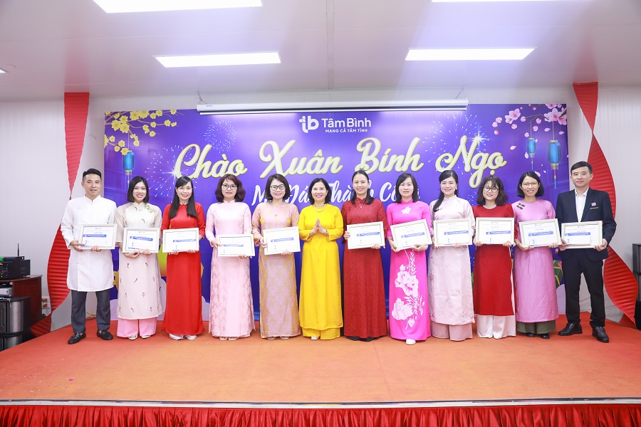 Dược phẩm Tâm Bình tổng kết năm 2025: Khẳng định vị thế, sẵn sàng bứt phá năm 2026 Dược phẩm Tâm Bình tổng kết năm 2025: Khẳng định vị thế, sẵn sàng bứt phá năm 2026