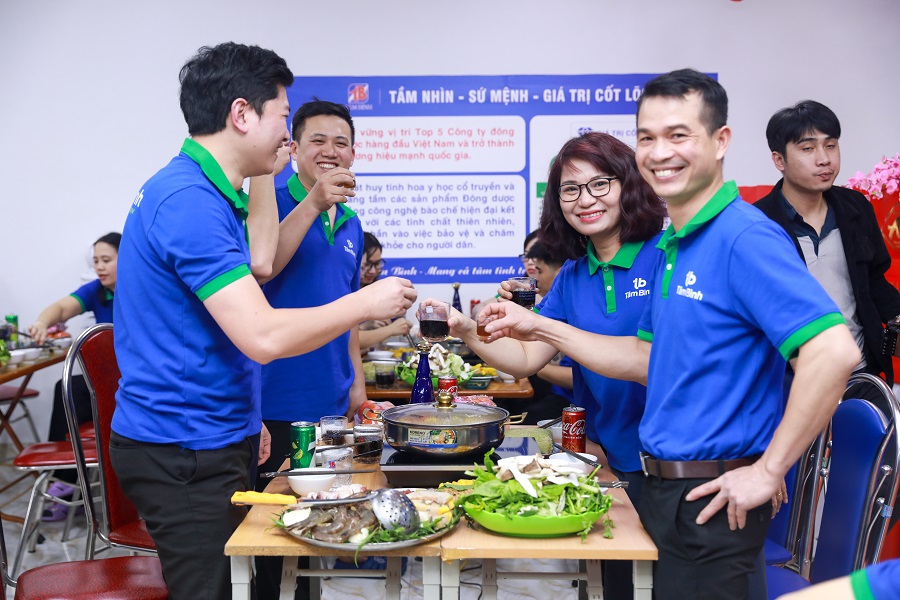 Dược phẩm Tâm Bình tổng kết năm 2025: Khẳng định vị thế, sẵn sàng bứt phá năm 2026 Dược phẩm Tâm Bình tổng kết năm 2025: Khẳng định vị thế, sẵn sàng bứt phá năm 2026